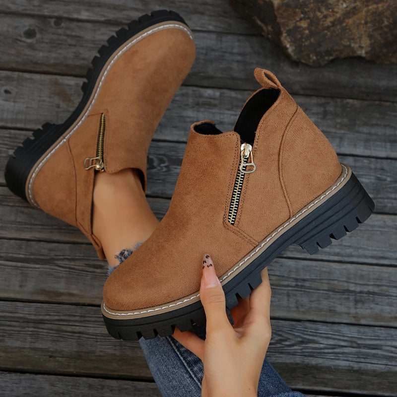 The Effortless Zip Boot - Stylish, Water-Resistant, and Anti-Slip + 50% OFF