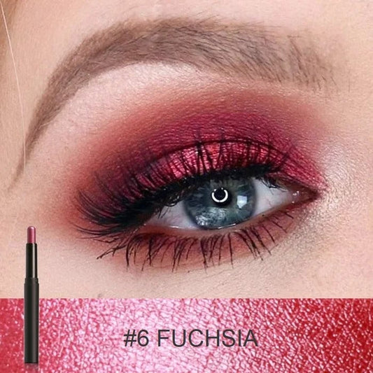 The InstaGlow Eye Pen - Effortless Eyes That Suit Everyone + 50% OFF