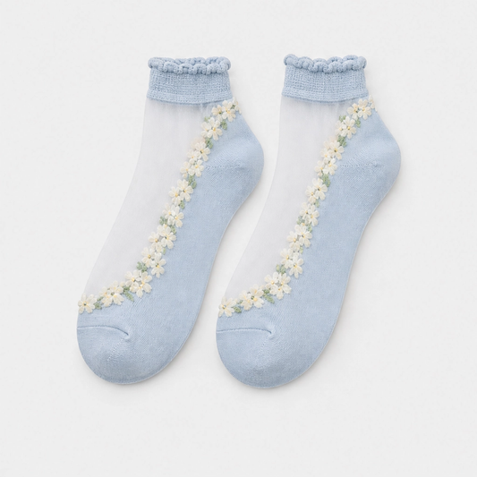 Bloomveil™ – Sheer Floral Lace Ankle Socks with Soft Cotton Sole + 1+1 FREE