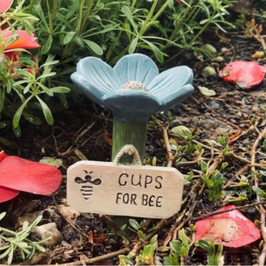 Beebloom – Flower-Shaped Bee Water Bowl, Garden & Patio Decor (2-Pack)- BUY 1 +1 FREE